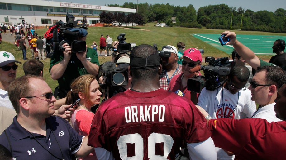 Redskins Orakpo Football