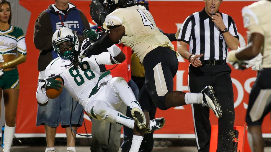 cf8c5e5b-South Florida UCF Football