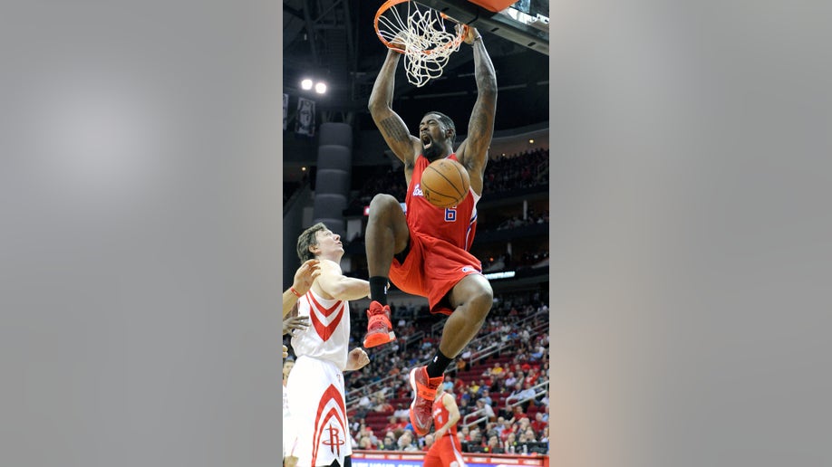 77a7d666-Clippers Rockets Basketball