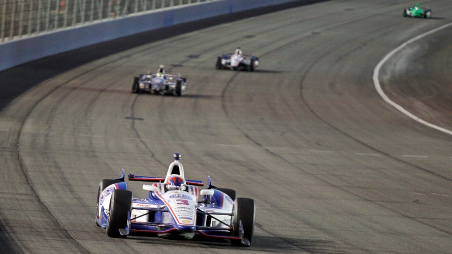 4c312668-IndyCar Fontana Auto Racing