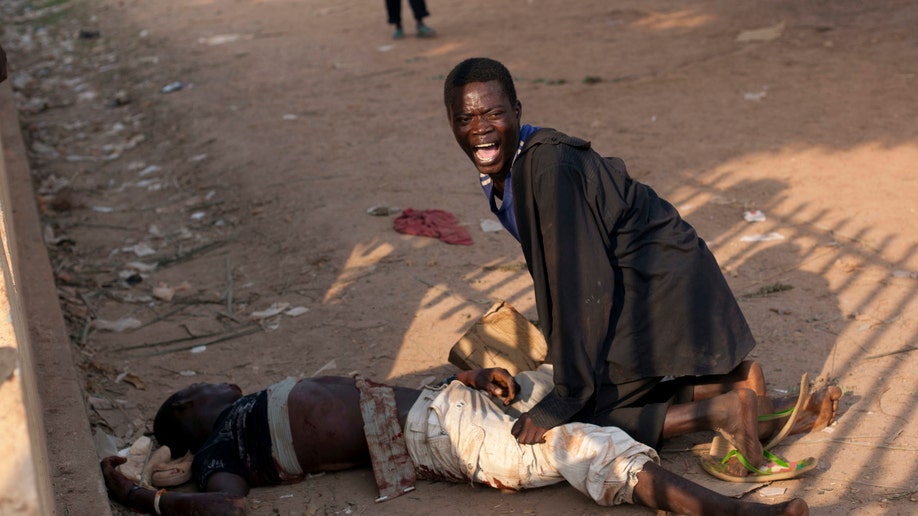 83a217d1-APTOPIX Central African Republic Unrest