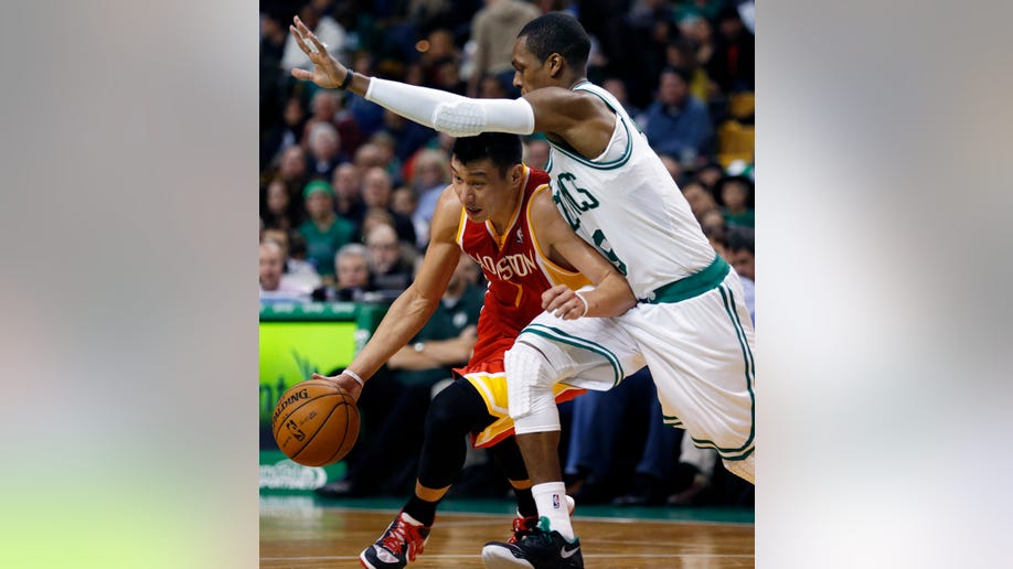 33f9bd1f-Rockets Celtics Basketball