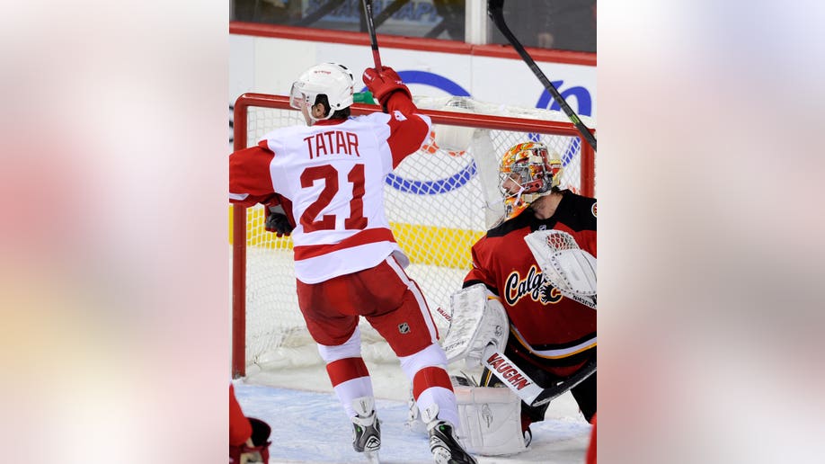 b30875bc-Red Wings Flames Hockey