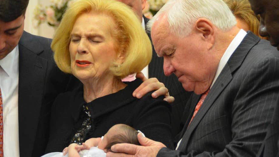 Jaksa di AP yang melaporkan pelanggaran di gereja kehilangan pekerjaan mereka