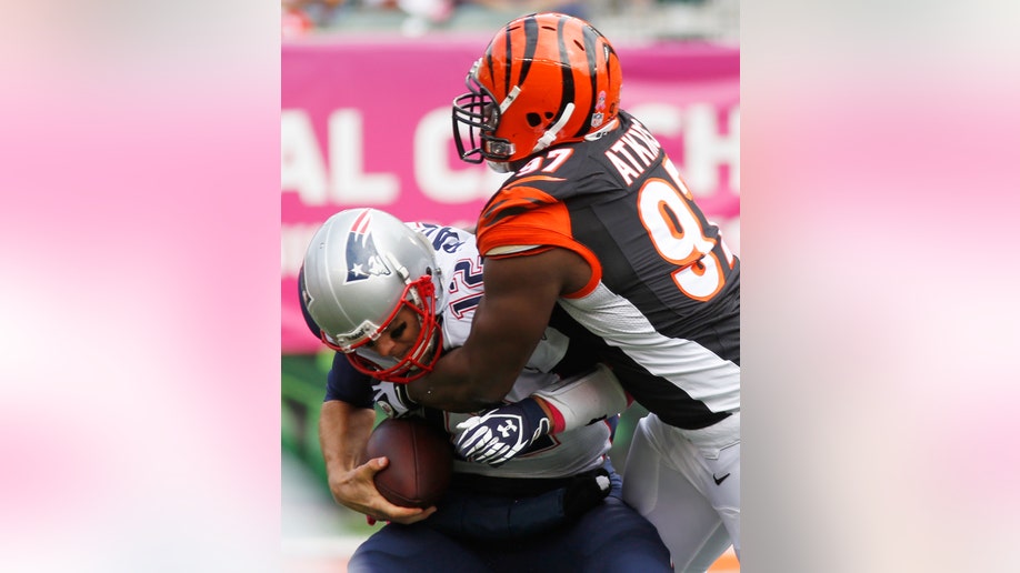 5c744eed-Patriots Bengals Football