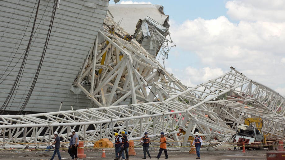 833a509c-Brazil Stadium Collapse