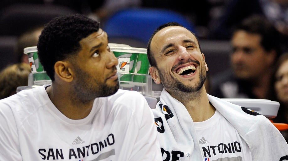 1eebab0d-Suns Spurs Basketball