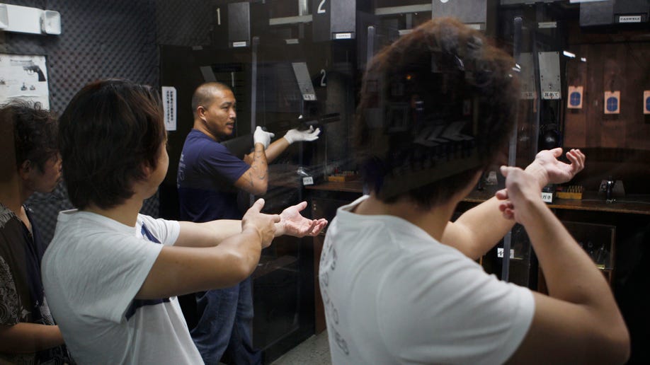 0fe8d814-Guam Gun Tourism