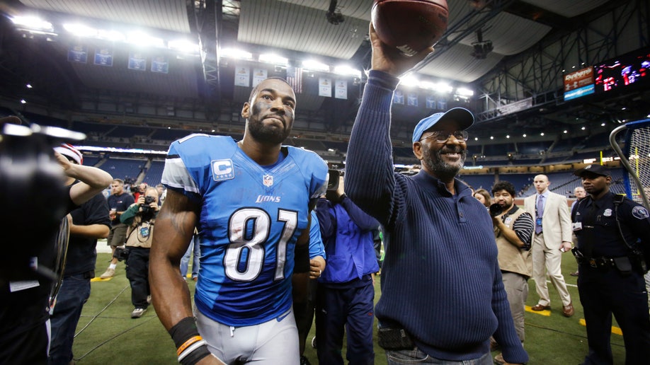 3c56169e-APTOPIX Falcons Lions Football