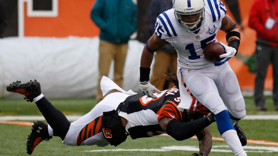 164365f1-Colts Bengals Football