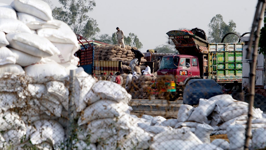 c4df1b21-Pakistan India