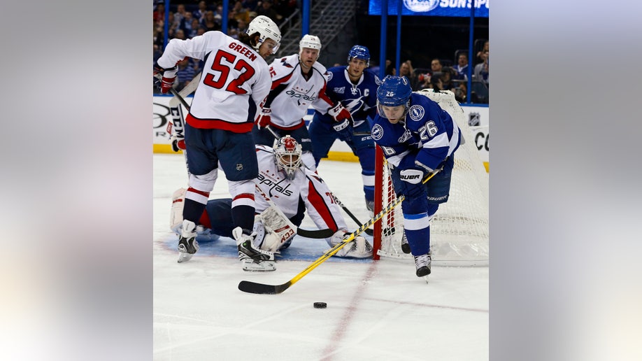 609ef504-Capitals Lightning Hockey