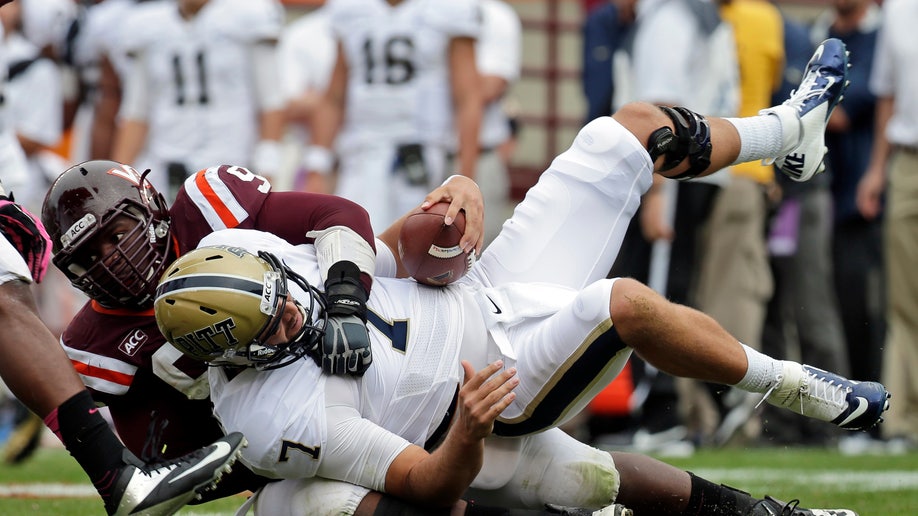 89fc8180-Pittsburgh Virginia Tech Football