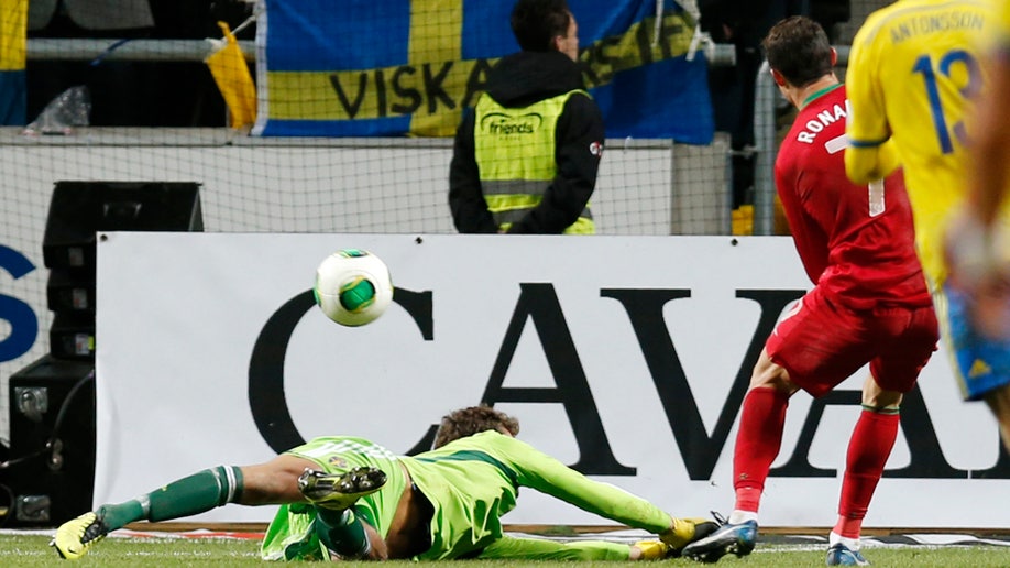 973033cb-Sweden Portugal Wcup Soccer