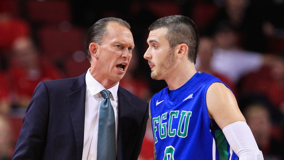 bd754de1-Florida Gulf Coast Nebraska Basketball