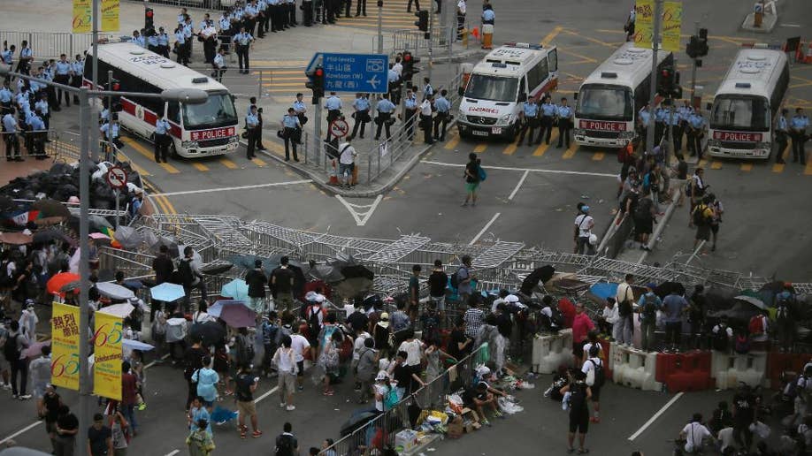 Hong Kong Democracy Protesters Defy Police In Tense Standoff Fox News