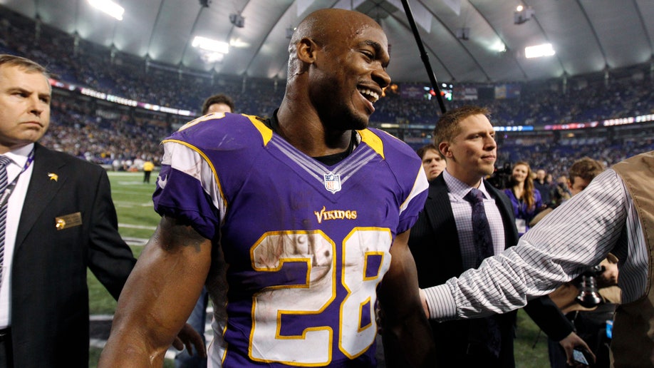 a3d6c350-Packers Vikings Football