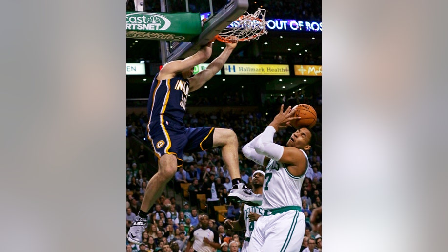 9b0633f4-Pacers Celtics Basketball