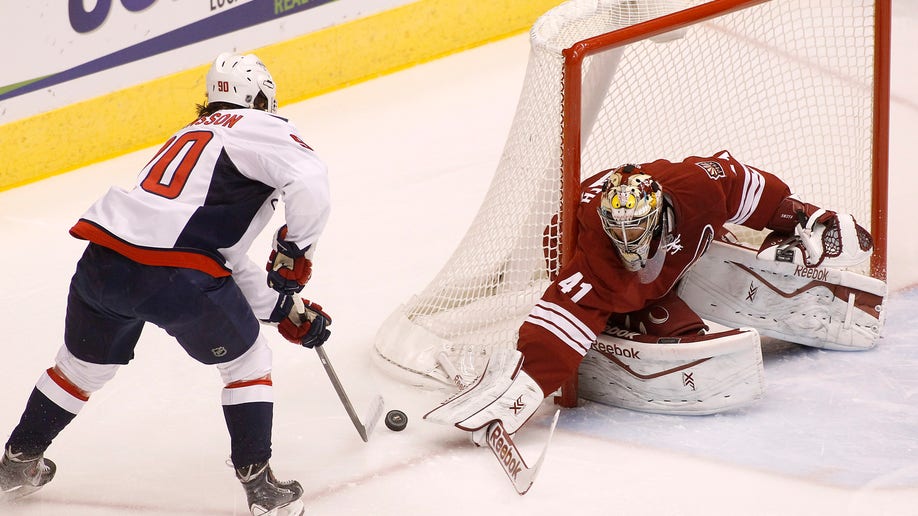 eb4c6721-Capitals Coyotes Hockey