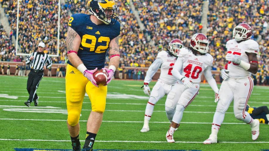 Michigan Beats Indiana 34-10 For 19th Straight Victory Over Hoosiers ...