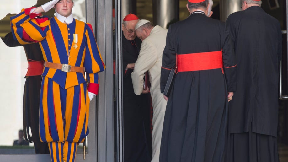 28d14ce9-Vatican Pope Family