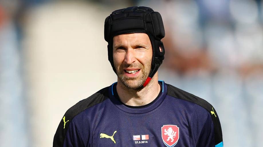 Petr Cech coach