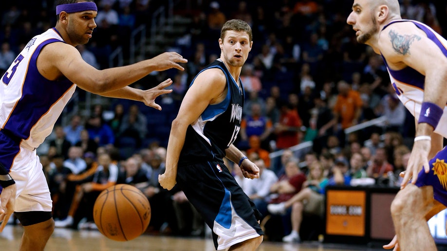 2b80f503-Timberwolves Suns Basketball