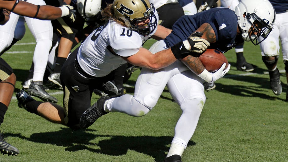 1e35190f-Purdue Penn State Football