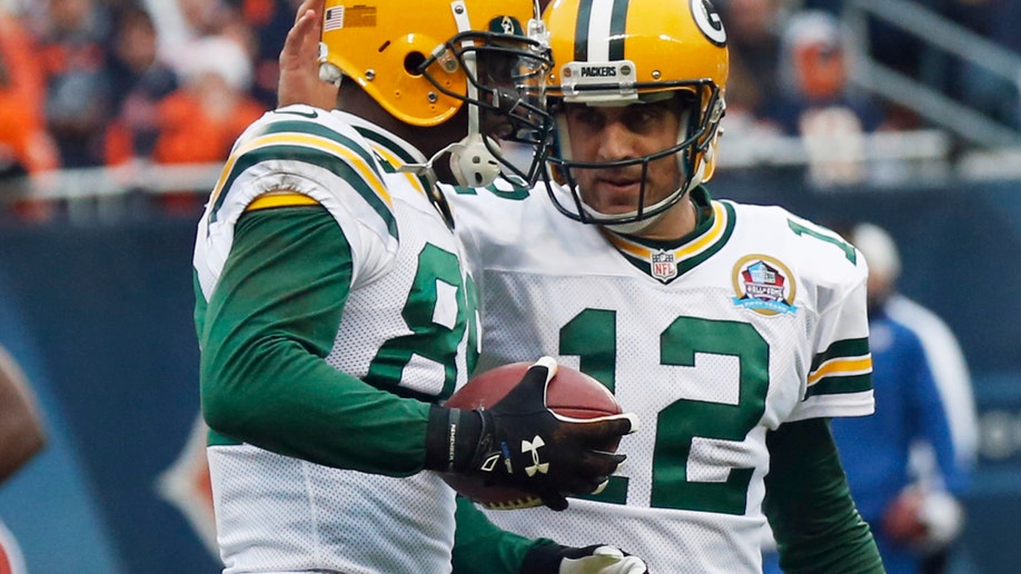 8b28a9ad-Packers Bears Football