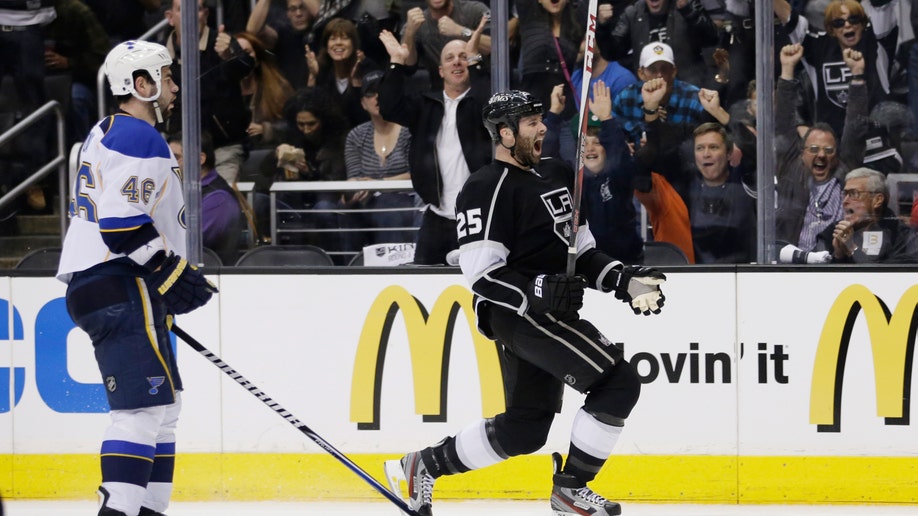 3205b69b-Blues Kings Hockey