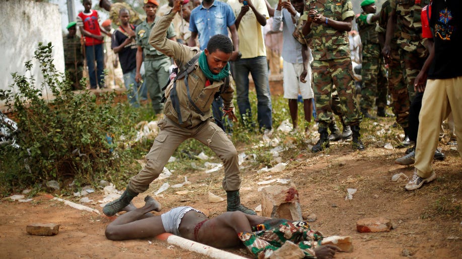 046dd797-APTOPIX Central African Republic