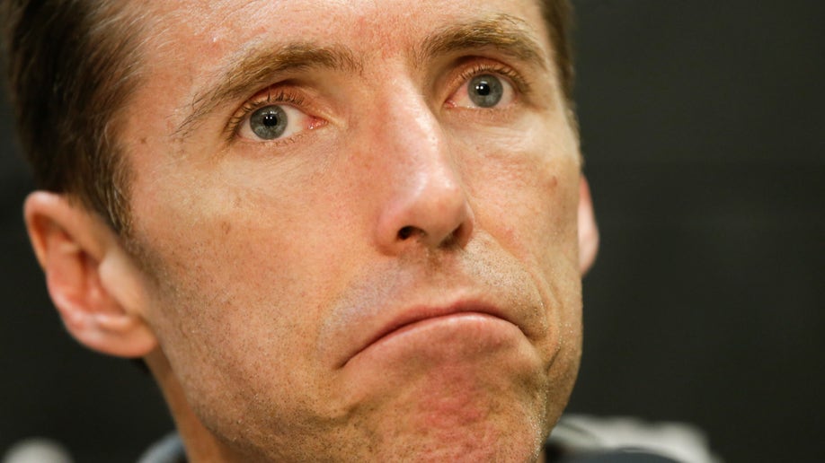 6ead7cef-Lakers Wrapup Basketball