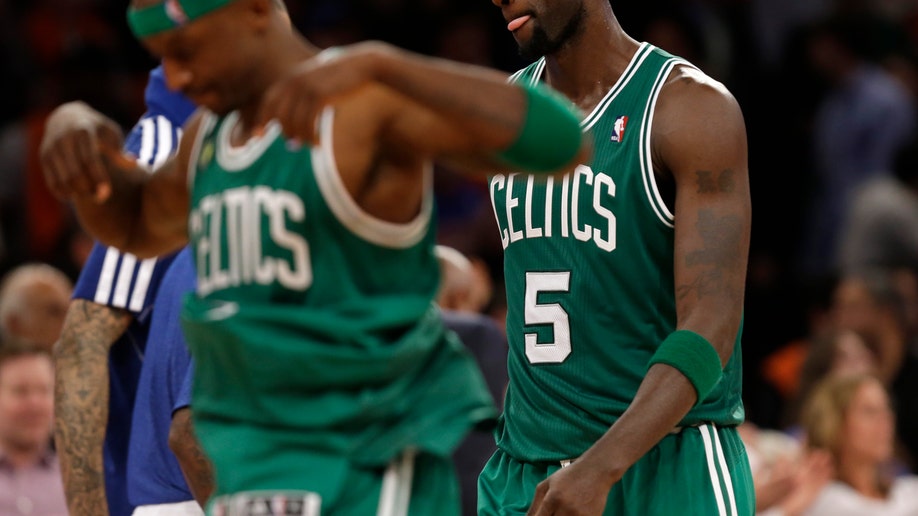 53ad993e-Celtics Knicks Basketball