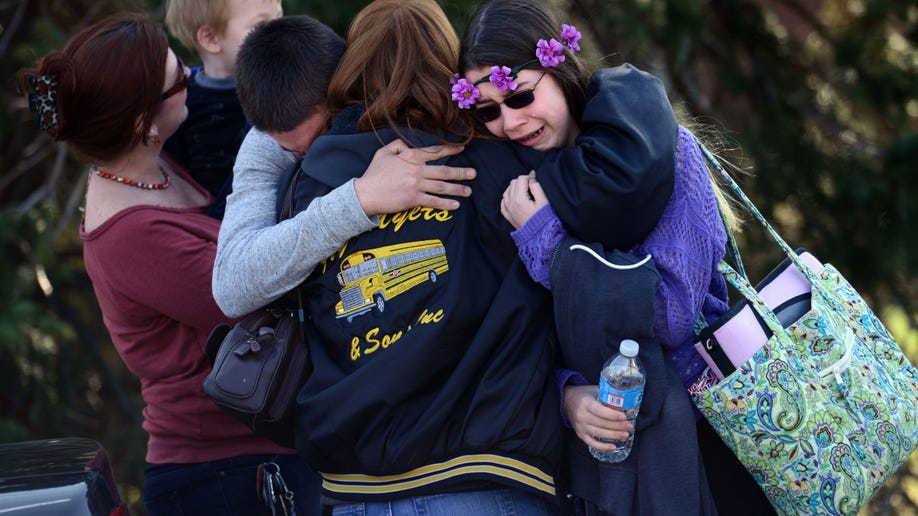 25b62f63-APTOPIX High School Stabbings