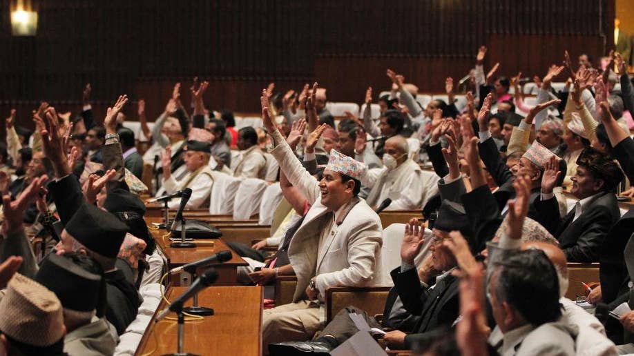 Nepals Constituent Assembly Begins Crucial Voting On New Constitution