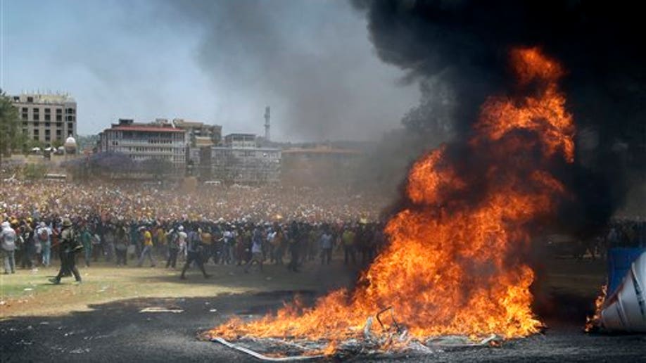 62d2167d-APTOPIX South Africa Student Protests