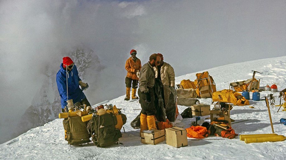 2bcd2f42-Americans On Everest Anniversary