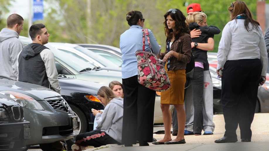 5c0e3d73-Hofstra Student Shot