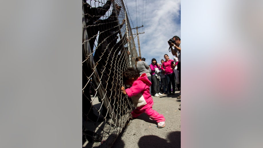 a357ba21-APTOPIX Mexico Prison Riot