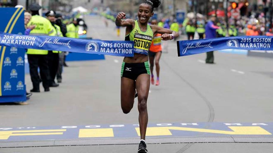 fad10ee1-APTOPIX Boston Marathon