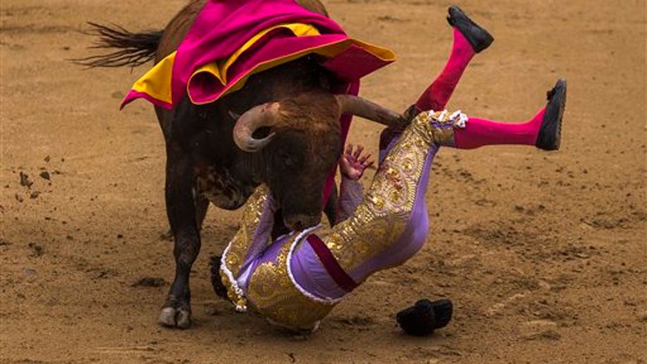 a627229b-APTOPIX Spain Bullfight