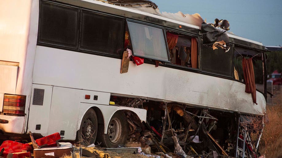 85ab12b5-California Bus Crash