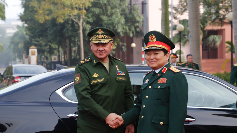 Russian Defense Minister Visits Vietnam To Boost Ties | Fox News