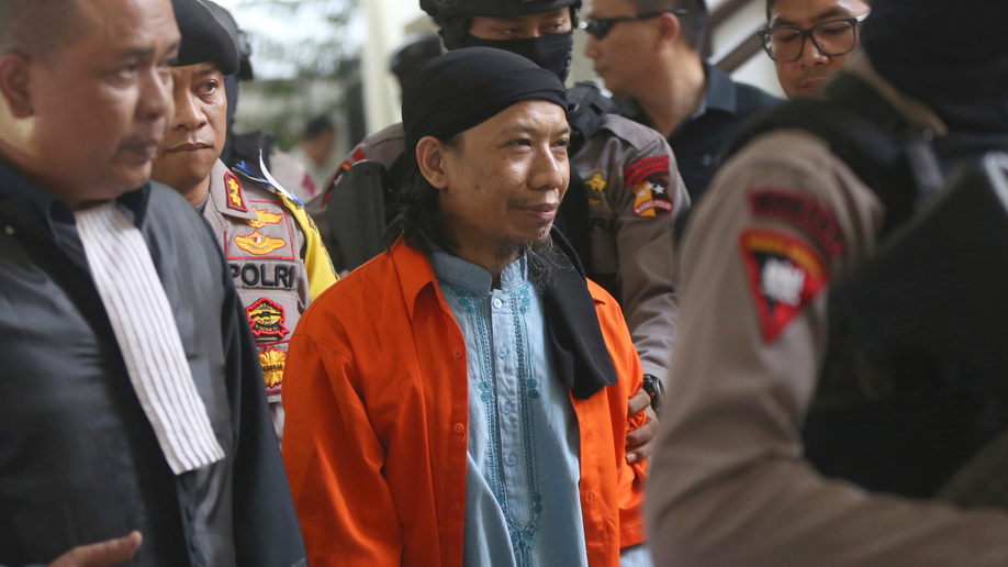 Indonesia Court Sentences Cleric Behind Attacks To Death | Fox News