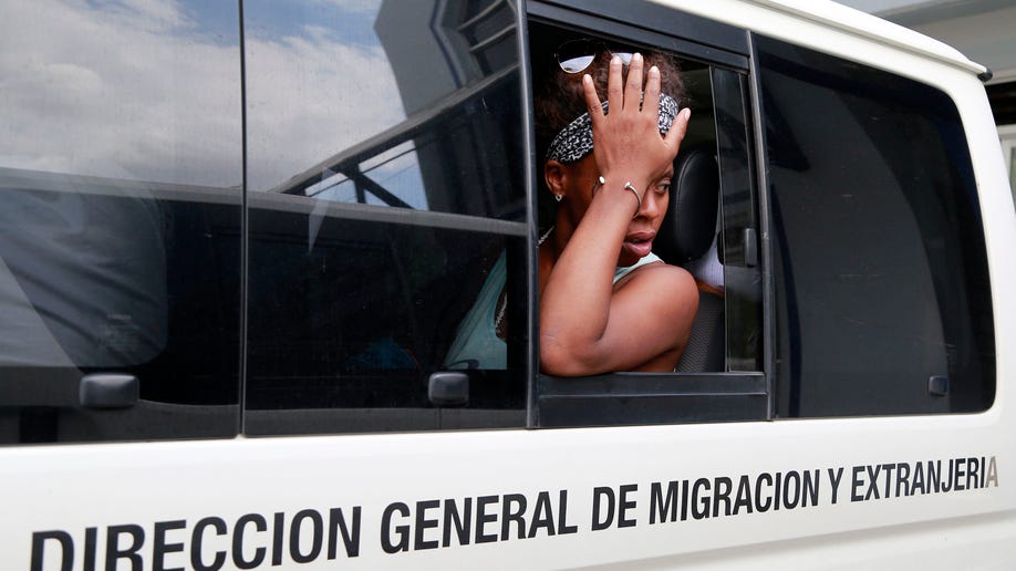 9f6035fd-Costa Rica Cubans