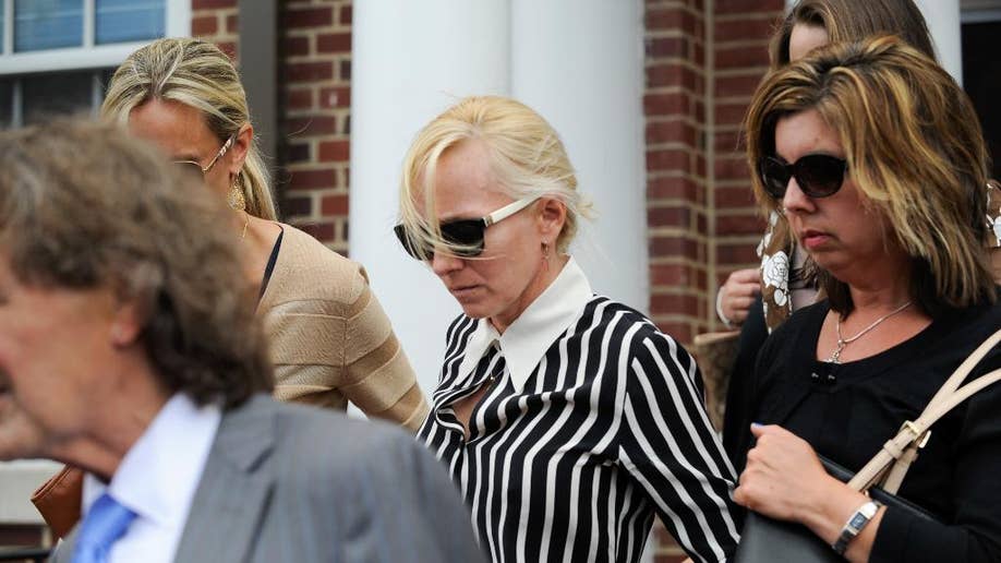 Former Ravens Cheerleader To Enter Guilty Plea On Charges Of Having Sex