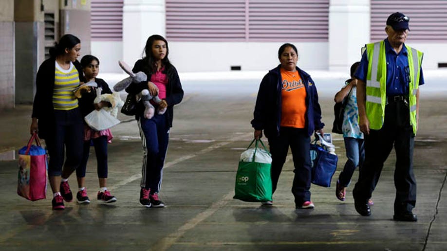 9bbbc498-Immigration Family Detention