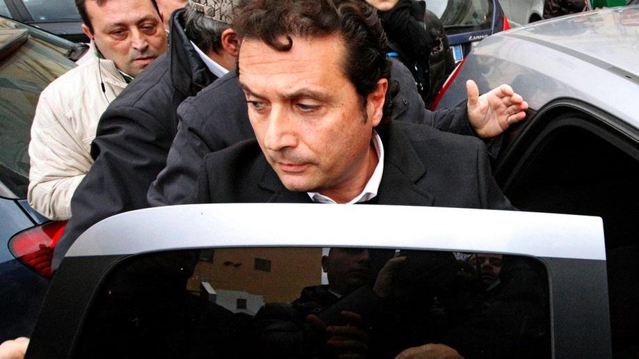 90930147-Italy Ship Aground