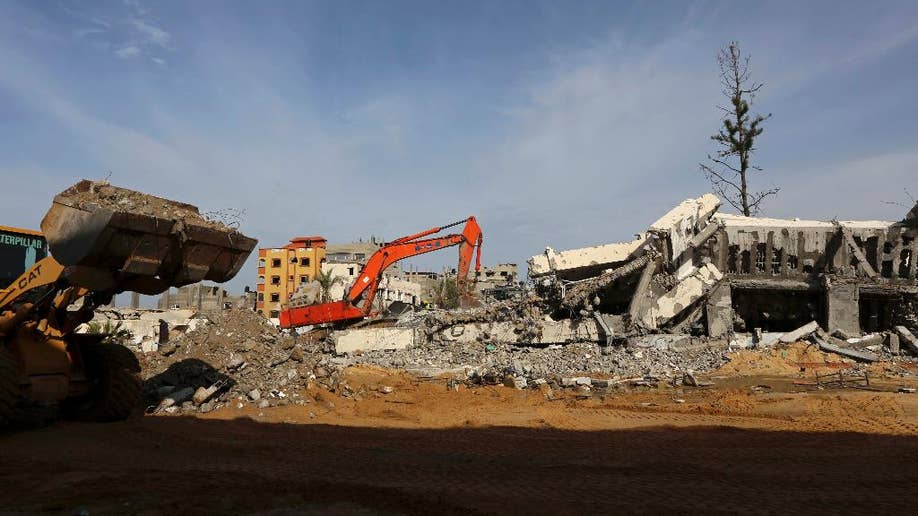 Project begins to remove war rubble in Gaza | Fox News