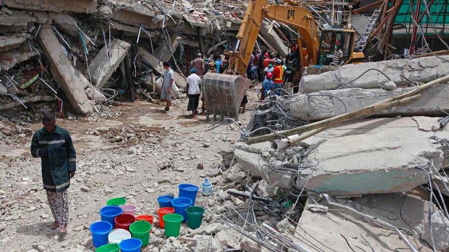 45 Dead After Nigerian Preacher S Building Collapses Rescuers Save 105 45 Dead After Nigerian Preacher S Building Collapses Rescuers Save 105